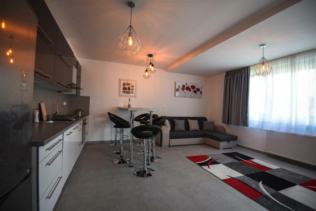 Francesca Apartman Siofok Ngoại thất bức ảnh