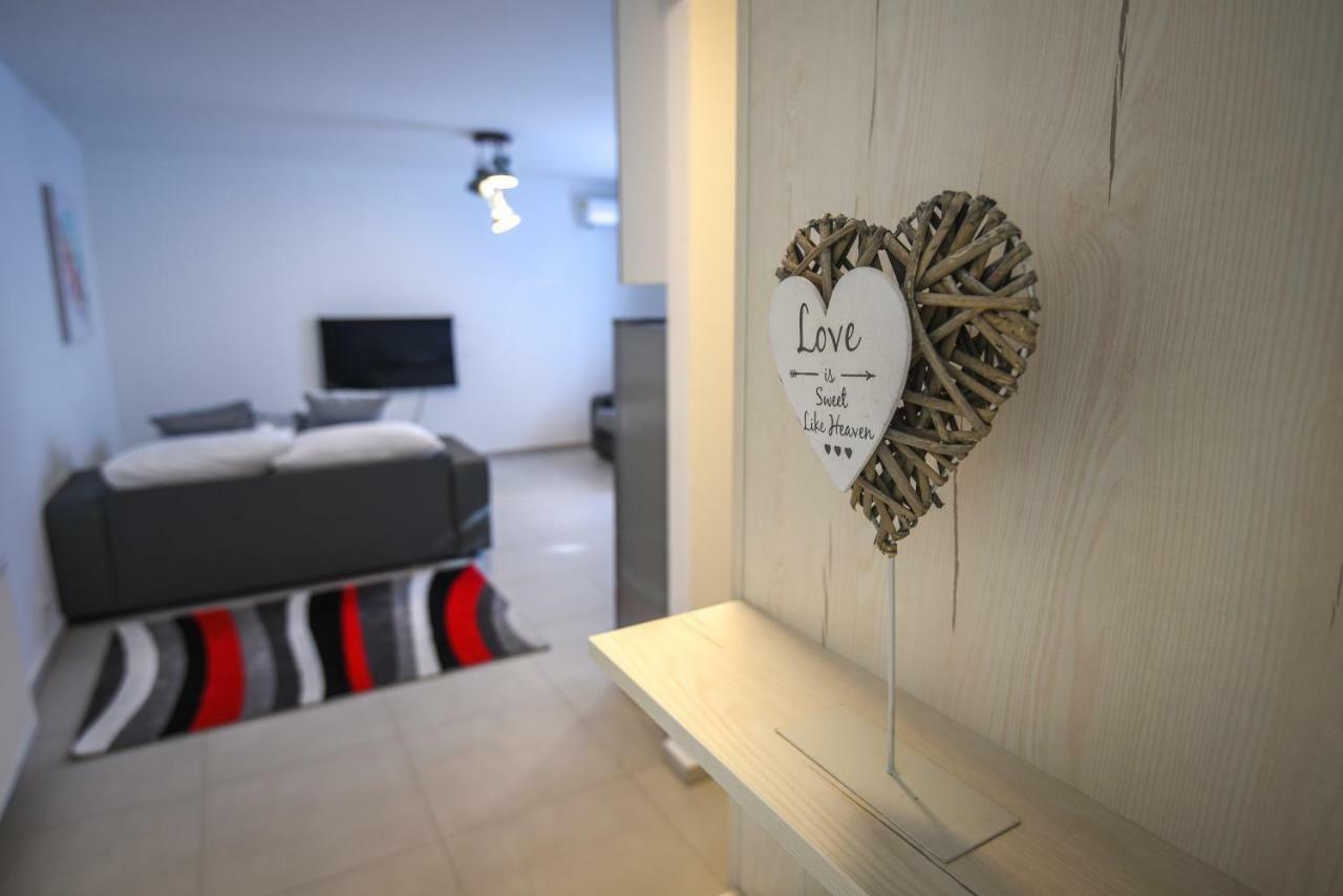 Francesca Apartman Siofok Ngoại thất bức ảnh