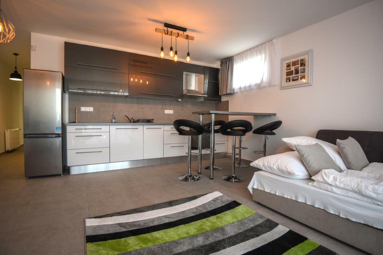 Francesca Apartman Siofok Ngoại thất bức ảnh