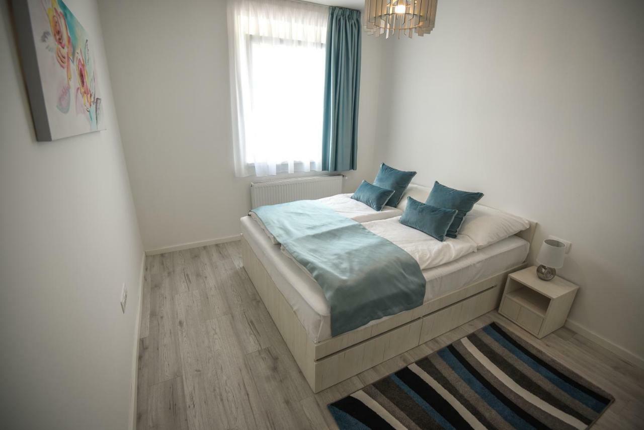 Francesca Apartman Siofok Ngoại thất bức ảnh