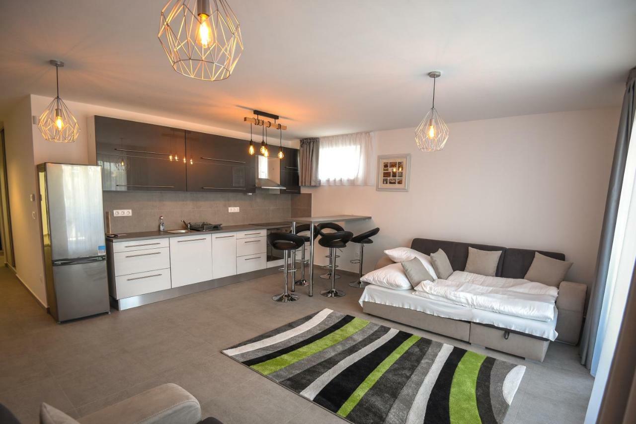 Francesca Apartman Siofok Ngoại thất bức ảnh
